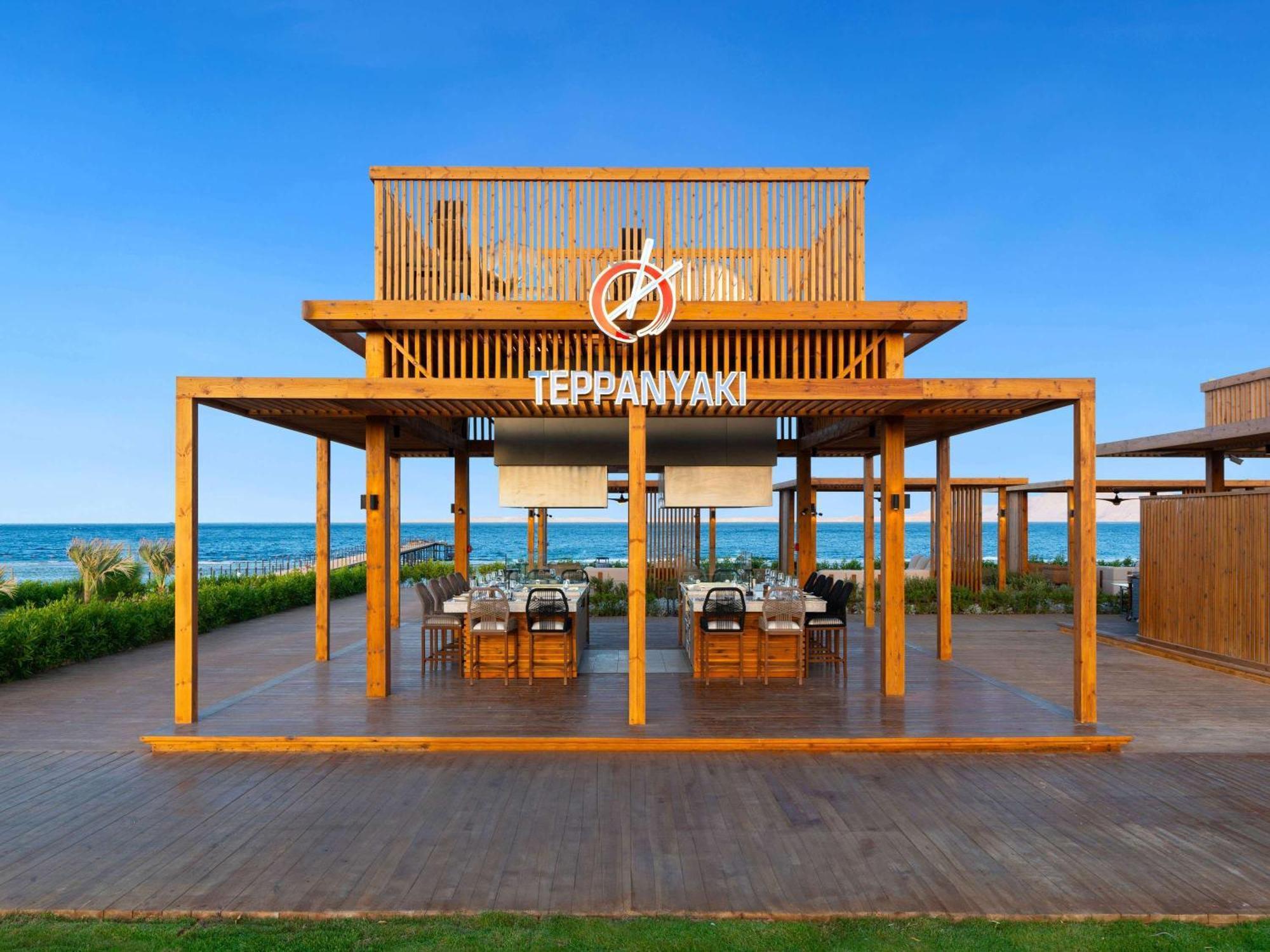 Rixos Radamis Sheikh - Free Jennifer Lopez Concert Access July 4th & 2 Kids Free 5*